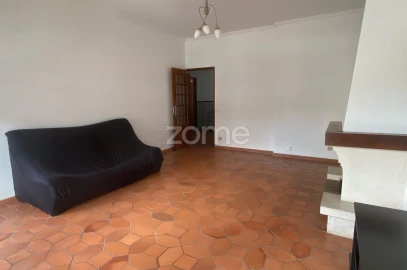 Apartamento T3 para Arrendamento em Leiria, Pousos, Barreira e Cortes
