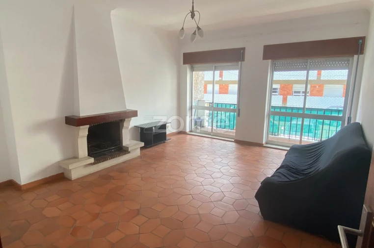 Apartamento T3 para Arrendamento em Leiria, Pousos, Barreira e Cortes Foto 4