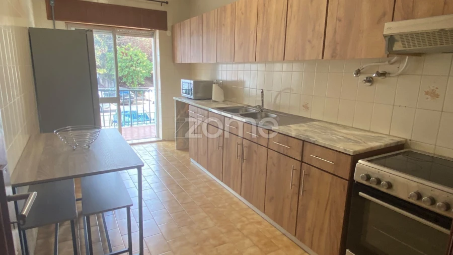 Apartamento T3 para Arrendamento em Leiria, Pousos, Barreira e Cortes