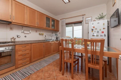 Apartamento T3 para Venda em Cernache