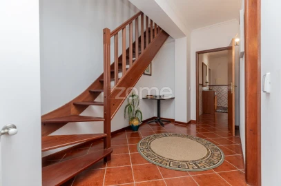 Apartamento T3 para Venda em Cernache
