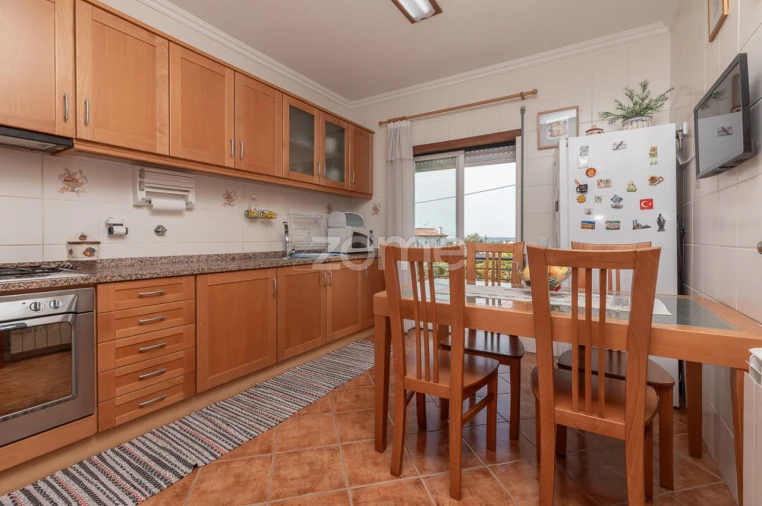 Apartamento T3 para Venda em Cernache Foto 10