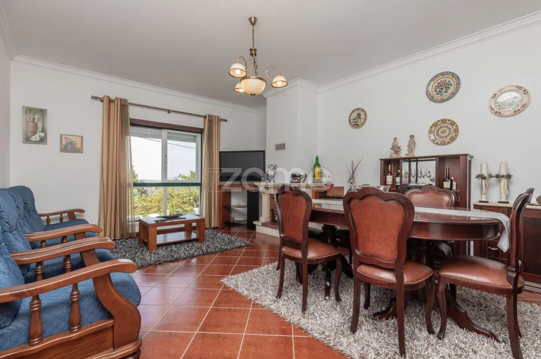 Apartamento T3 para Venda em Cernache Foto 2