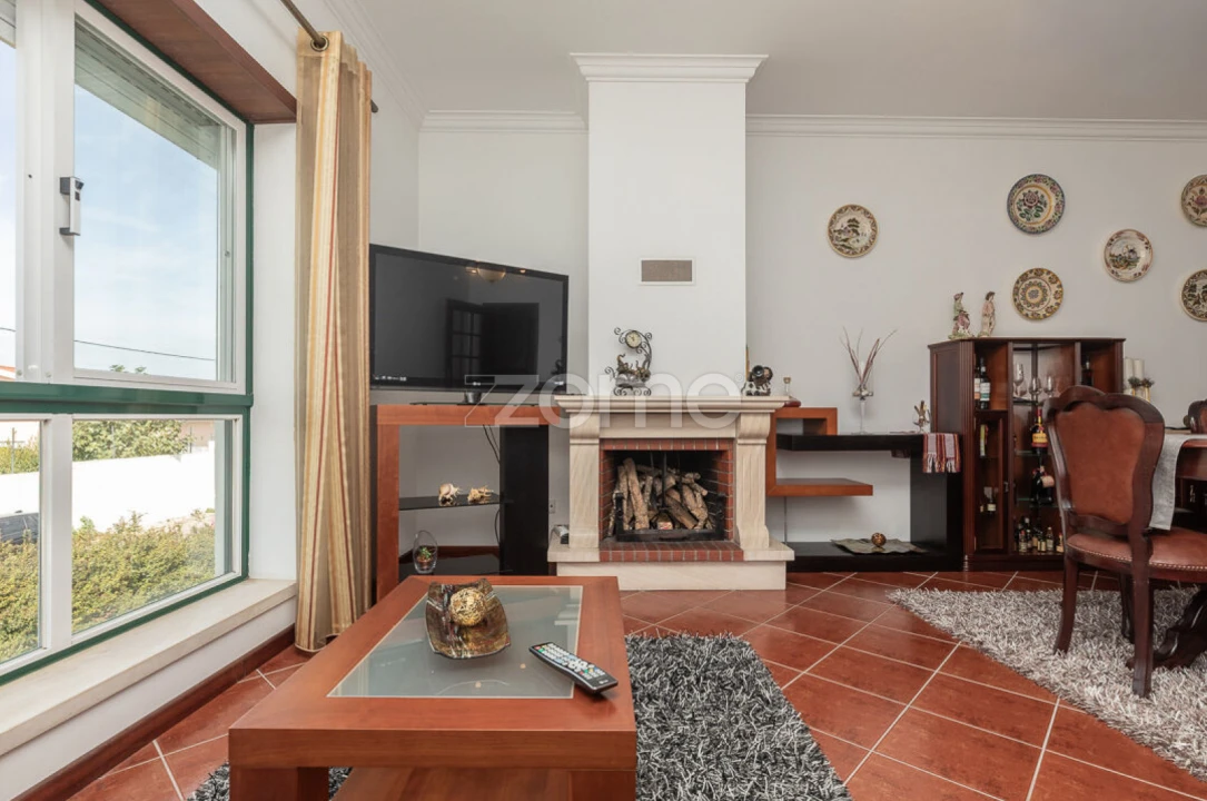 Apartamento T3 para Venda em Cernache Foto 3
