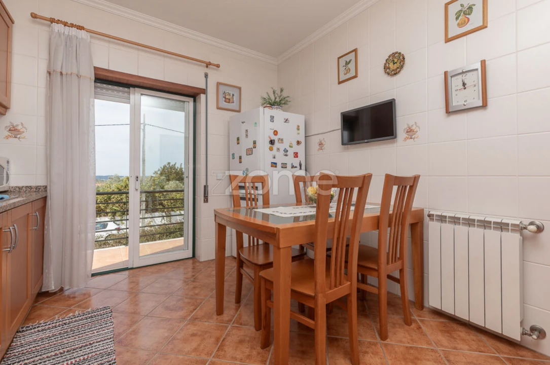 Apartamento T3 para Venda em Cernache Foto 11