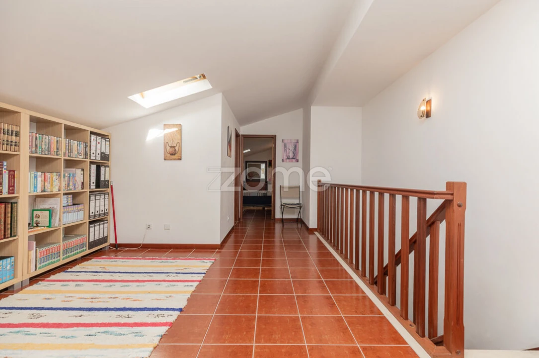 Apartamento T3 para Venda em Cernache Foto 33