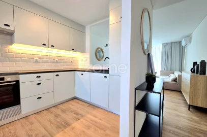 Apartamento T1 para Arrendamento em Ponta Delgada (São José)