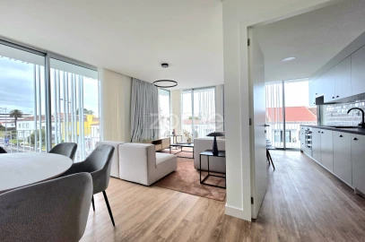 Apartamento T2 para Arrendamento em Ponta Delgada (São José)