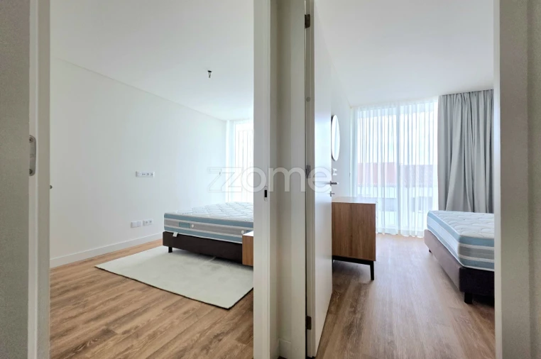 Apartamento T2 para Arrendamento em Ponta Delgada (São José) Foto 13