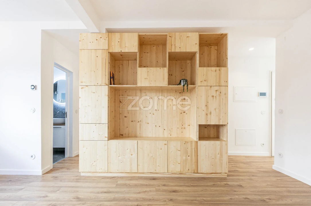 Apartamento T2 para Arrendamento em Penha de França Foto 8