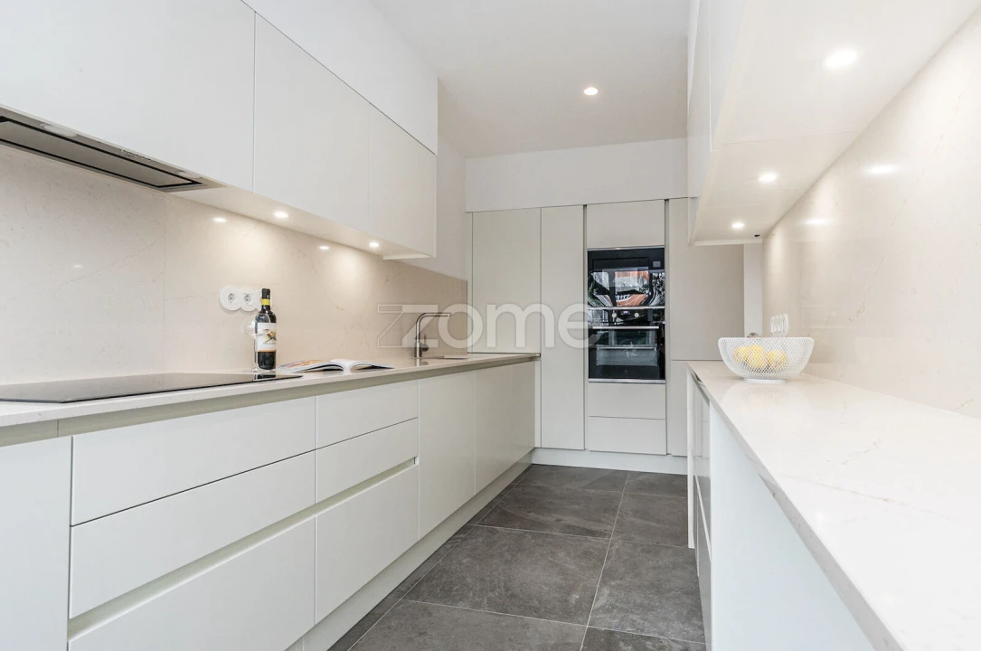 Apartamento T2 para Arrendamento em Penha de França Foto 21