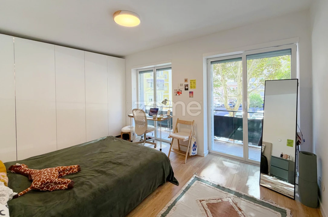 Apartamento T2 para Arrendamento em Penha de França Foto 28