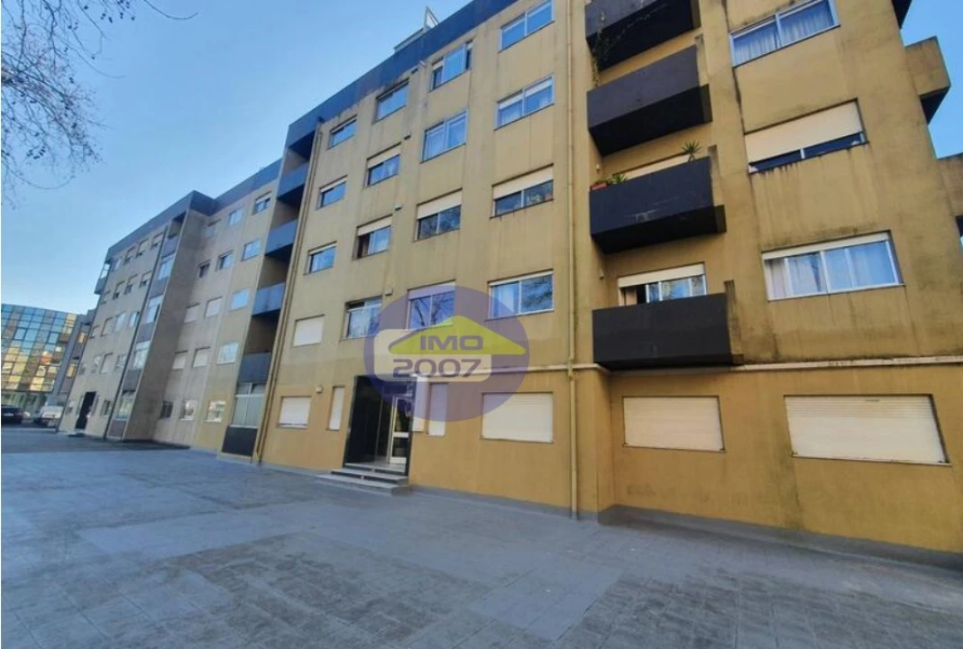 Apartamento T1 para Venda em Santa Marinha e São Pedro da Afurada Foto 1