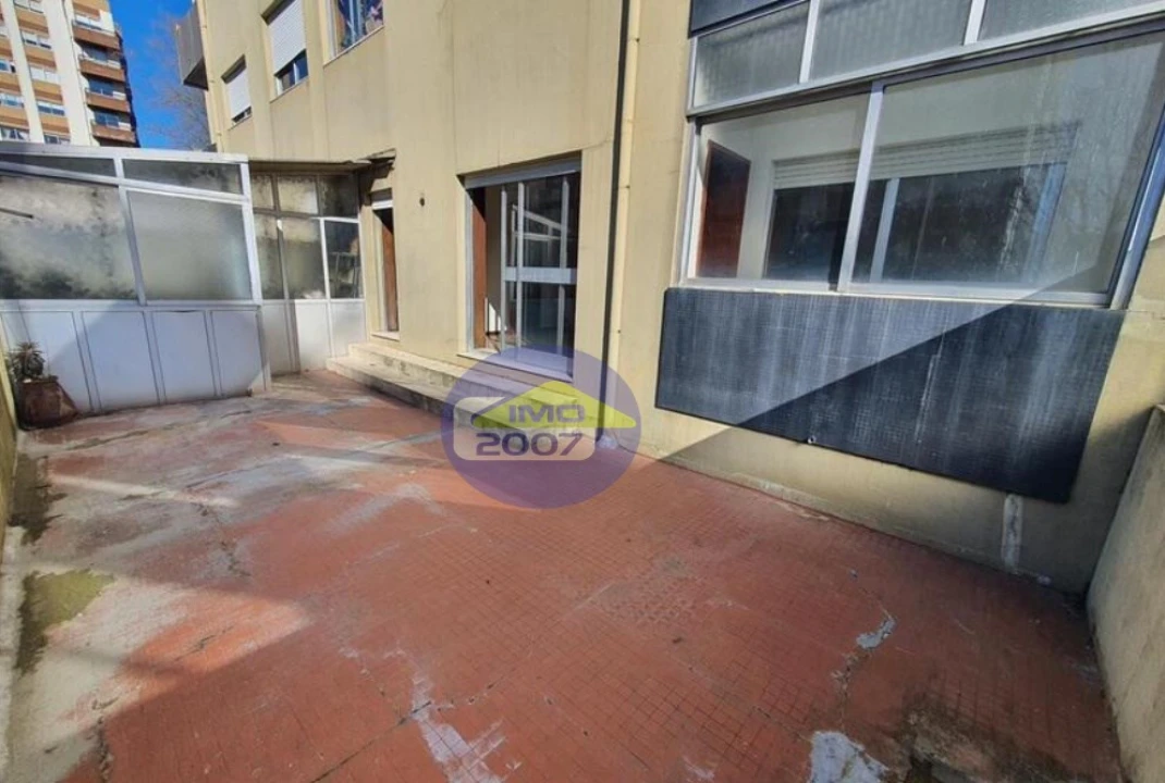 Apartamento T1 para Venda em Santa Marinha e São Pedro da Afurada Foto 9