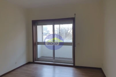 Apartamento T1 para Venda em Santa Marinha e São Pedro da Afurada