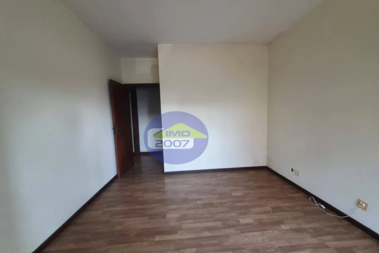 Apartamento T1 para Venda em Santa Marinha e São Pedro da Afurada Foto 10