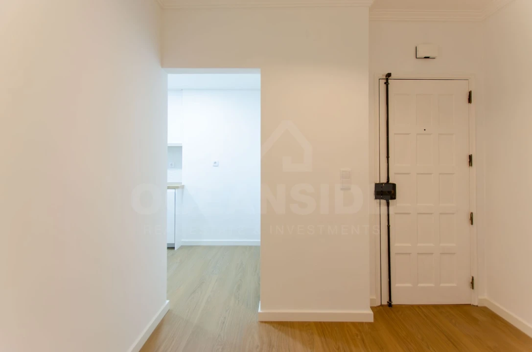 Apartamento T2 para Venda em Rio de Mouro Foto 8