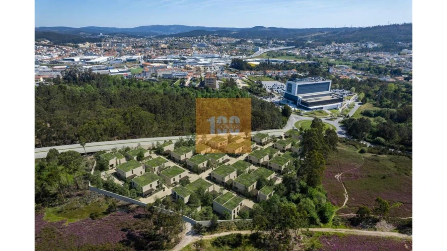 Moradia T2 para Venda em Alfena Foto 3