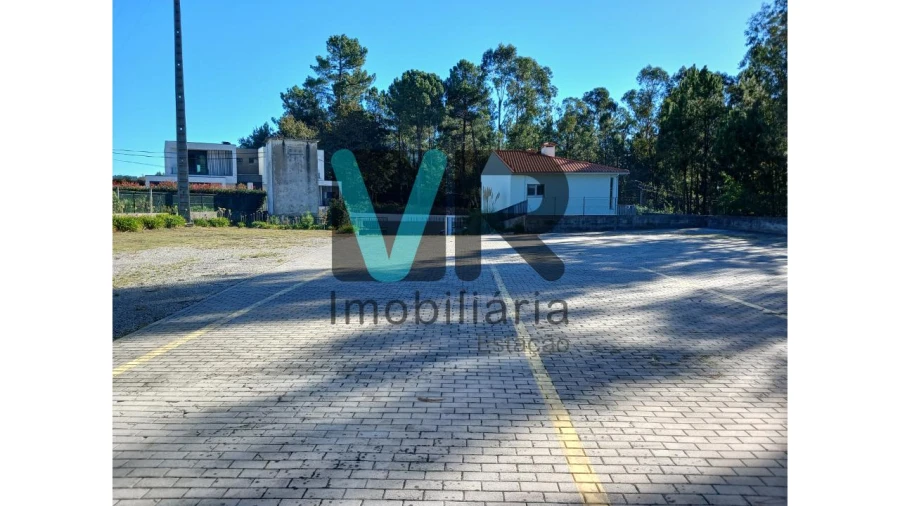 Armazém para Arrendamento em Carreira e Fonte Coberta Foto 11