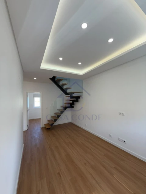 Apartamento T2 para Venda em Almada, Cova da Piedade, Pragal e Cacilhas