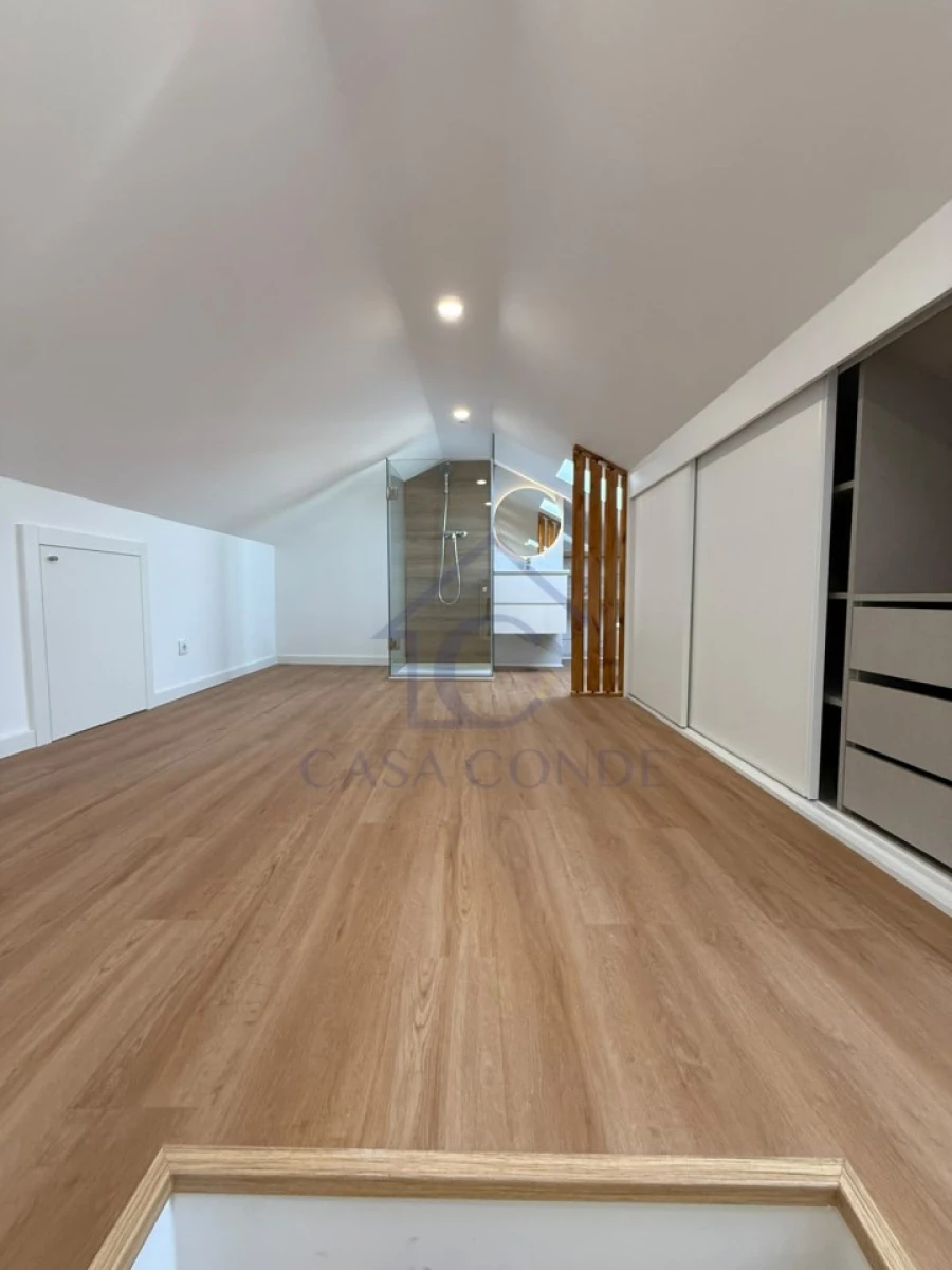 Apartamento T2 para Venda em Almada, Cova da Piedade, Pragal e Cacilhas Foto 3