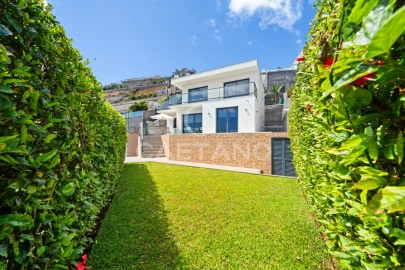 Moradia T3 para Venda em Ribeira Brava