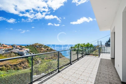 Moradia T3 para Venda em Ribeira Brava