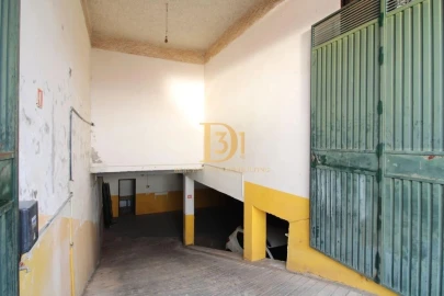 Armazém para Arrendamento em Camara de Lobos