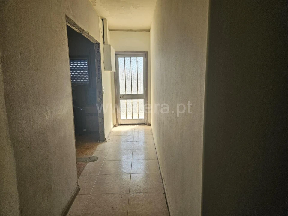 Prédio para Venda em Gondomar (São Cosme), Valbom e Jovim Foto 15