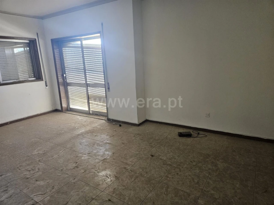 Prédio para Venda em Gondomar (São Cosme), Valbom e Jovim Foto 18