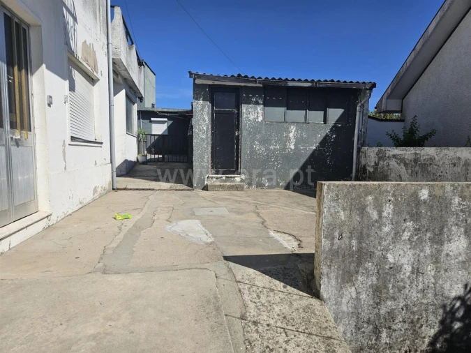 Prédio para Venda em Gondomar (São Cosme), Valbom e Jovim Foto 2