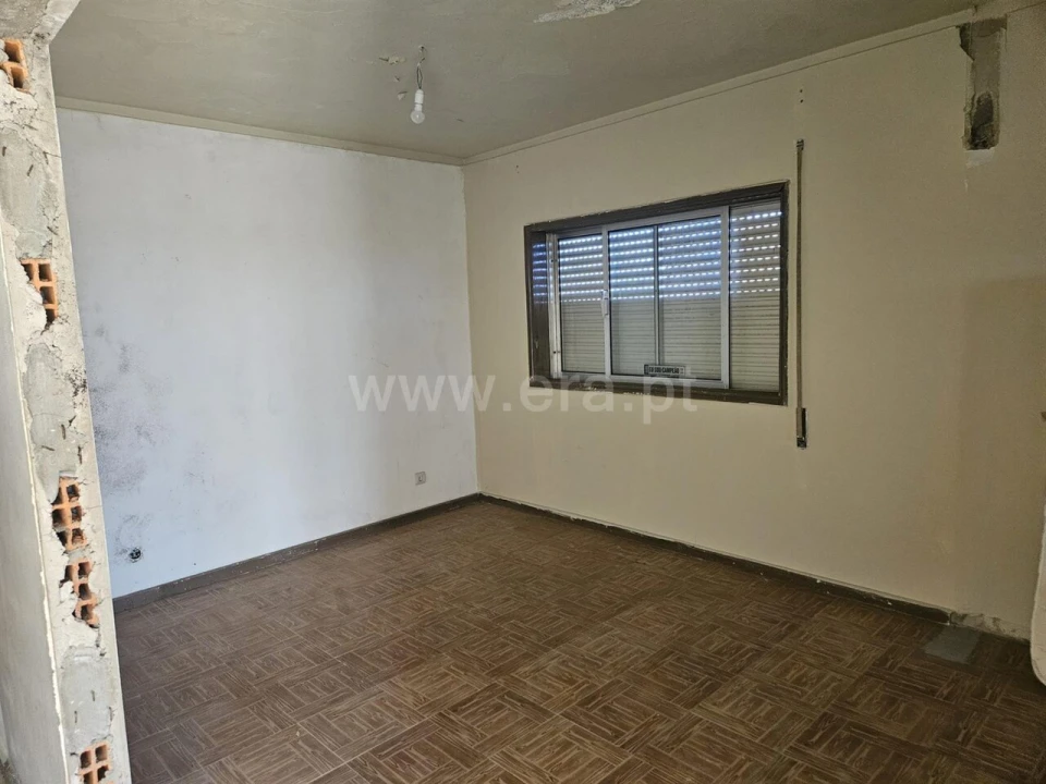 Prédio para Venda em Gondomar (São Cosme), Valbom e Jovim Foto 11