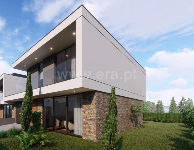 Moradia T3 para Venda em Abragão Foto 2