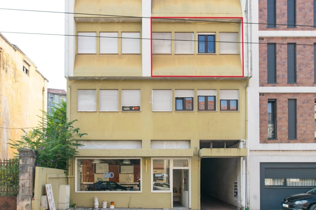 Apartamento T2 para Venda em Sé Nova, Santa Cruz, Almedina e São Bartolomeu Foto 23