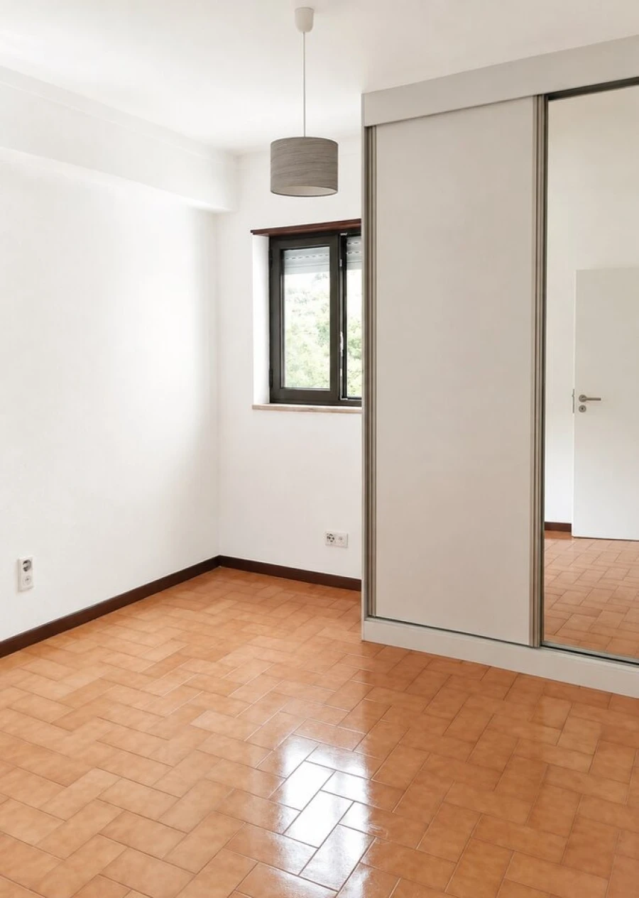 Apartamento T2 para Venda em Sé Nova, Santa Cruz, Almedina e São Bartolomeu Foto 14