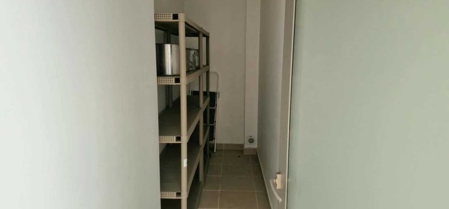 Loja para Venda em Esmoriz Foto 21