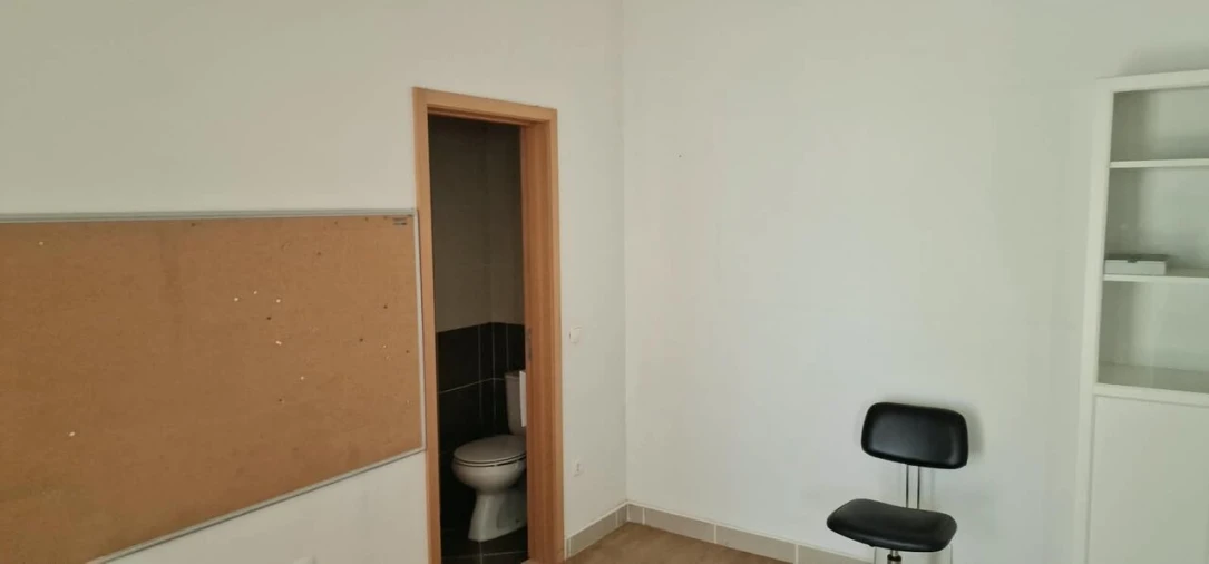 Loja para Venda em Esmoriz Foto 25