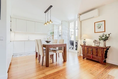 Apartamento T4 para Venda em Santa Maria Maior