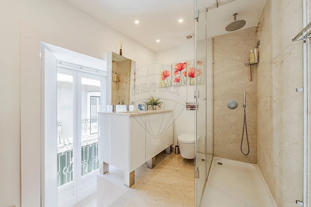 Apartamento T4 para Venda em Santa Maria Maior Foto 26
