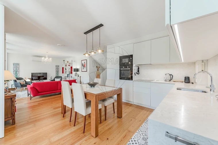 Apartamento T4 para Venda em Santa Maria Maior Foto 18