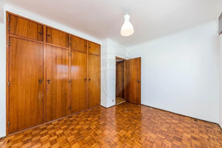 Apartamento T2 para Venda em Queluz e Belas Foto 10