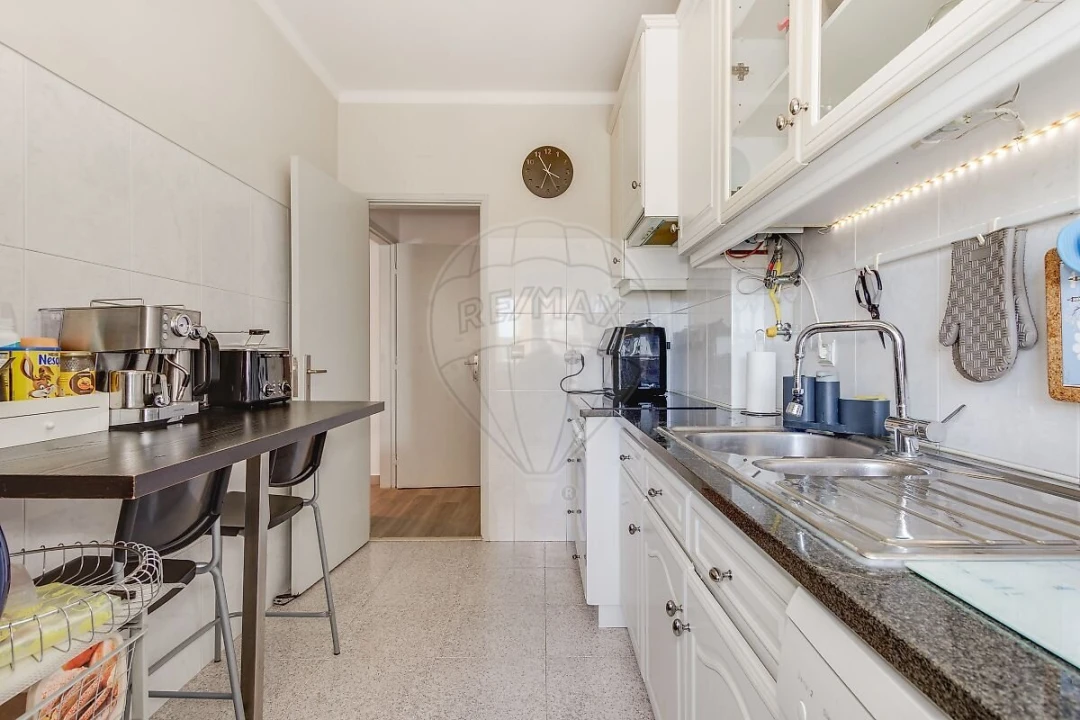 Apartamento T3 para Venda em Amora Foto 8