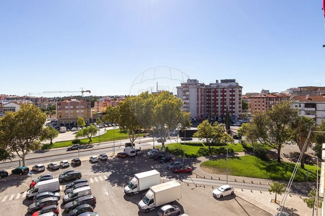 Apartamento T3 para Venda em Amora Foto 37