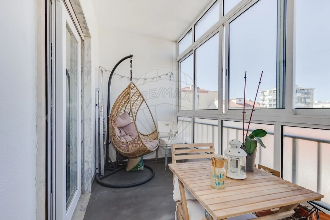 Apartamento T3 para Venda em Amora Foto 32