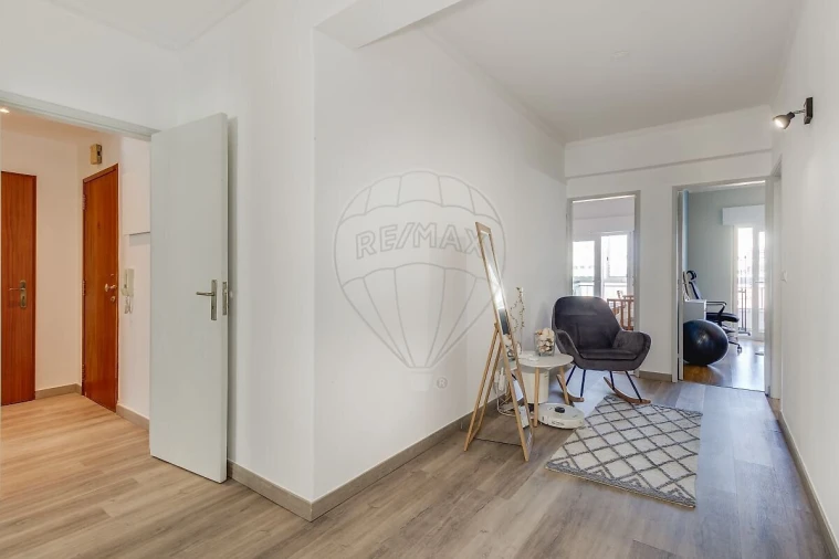 Apartamento T3 para Venda em Amora Foto 17