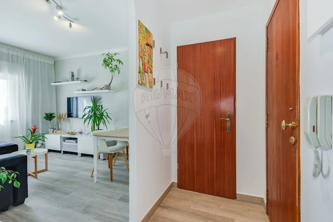 Apartamento T3 para Venda em Amora Foto 4