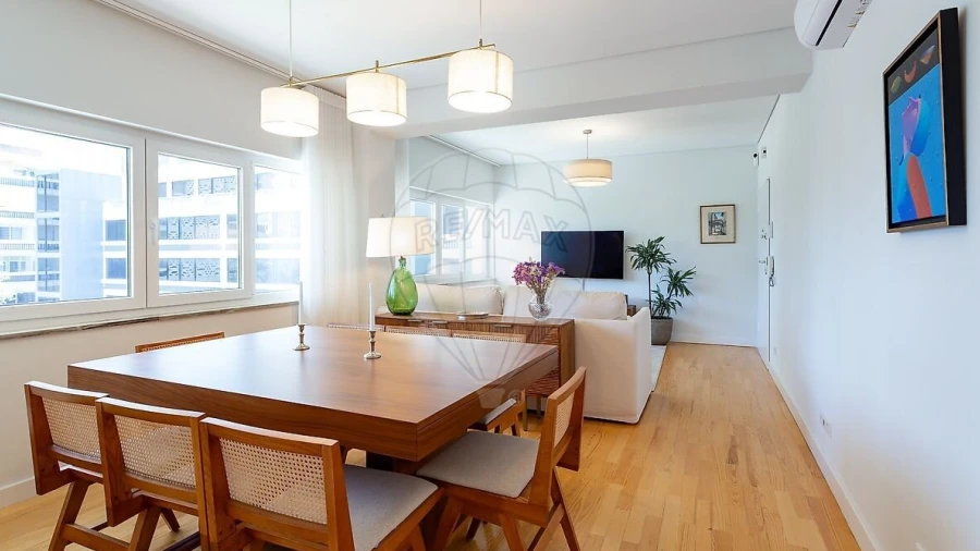 Apartamento T2 para Venda em Alvalade