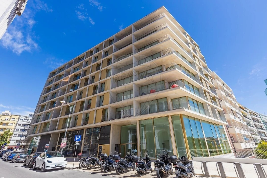 Apartamento T1 para Venda em Areeiro Foto 2
