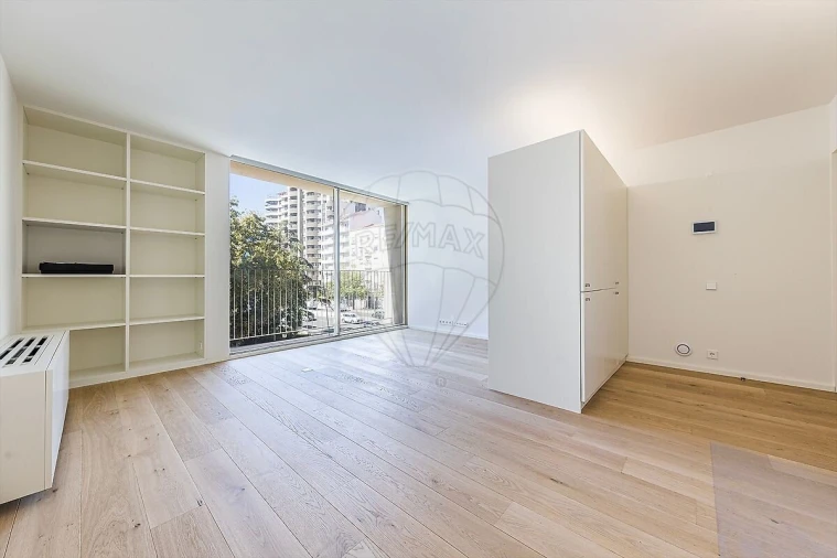 Apartamento T1 para Venda em Areeiro Foto 28