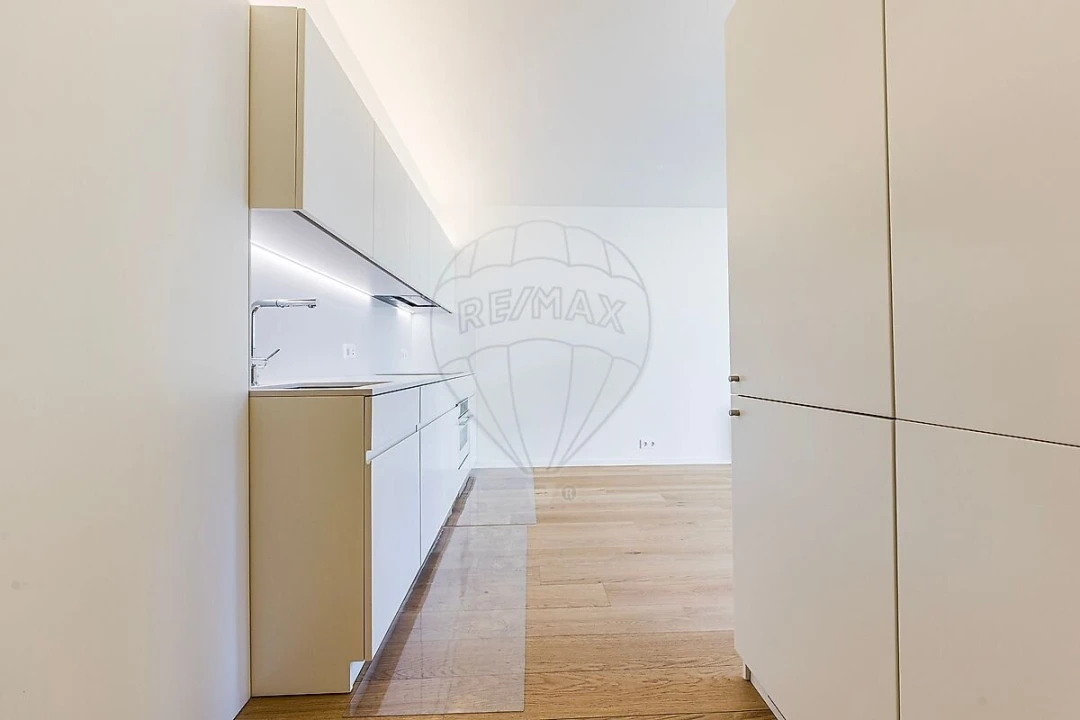 Apartamento T1 para Venda em Areeiro Foto 20